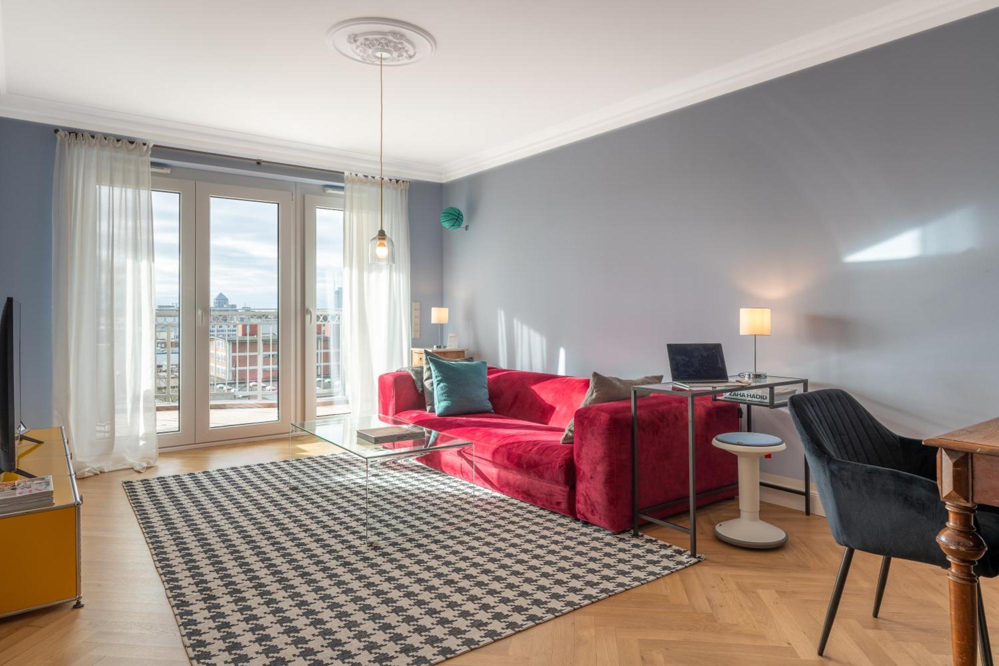 Cls Zentrale City-Wohnung In Hamburg Mit E-Laden Und Tiefgarage, Grosser Balkon, Blick Ueber Hamburg, Parkplatz, Cafe Im Haus, Bushaltestelle Direkt Gegenueber, Flex Check In 外观 照片