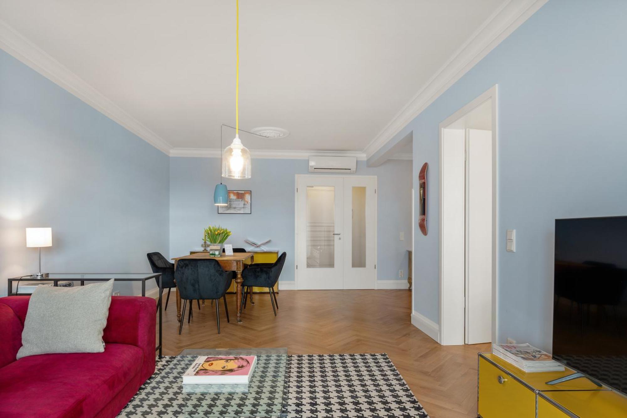 Cls Zentrale City-Wohnung In Hamburg Mit E-Laden Und Tiefgarage, Grosser Balkon, Blick Ueber Hamburg, Parkplatz, Cafe Im Haus, Bushaltestelle Direkt Gegenueber, Flex Check In 外观 照片