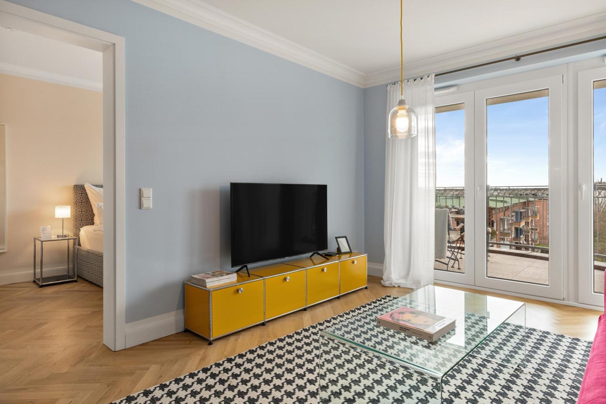 Cls Zentrale City-Wohnung In Hamburg Mit E-Laden Und Tiefgarage, Grosser Balkon, Blick Ueber Hamburg, Parkplatz, Cafe Im Haus, Bushaltestelle Direkt Gegenueber, Flex Check In 外观 照片